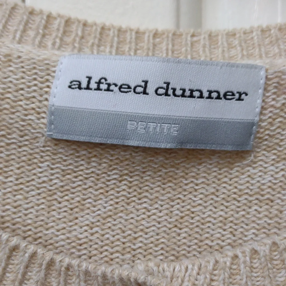 Alfred Dunner Vintage Crochet Granny Square Beige Ramie Cotton Knit Cardigan PXL - Picture 3 of 16